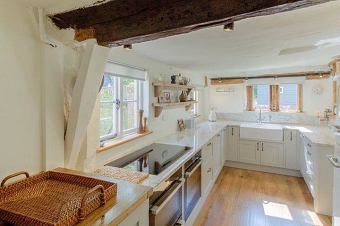 GISLINGHAM - LISTED BUILDING KITCHEN