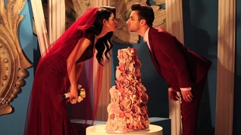 MARINA & THE DIAMONDS // BEHIND THE 'WEDDING BELLS'