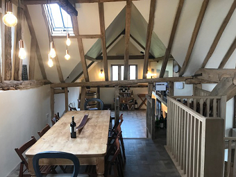 Taurus Wines, Surrey