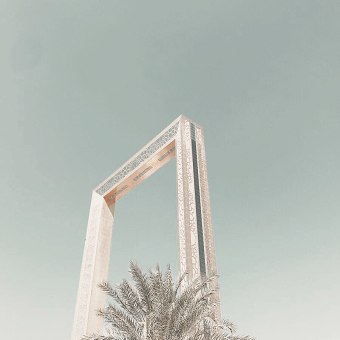 DAYOVERGRAY