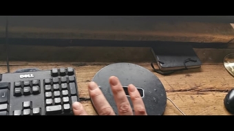 Binauromorph - Interactive 3D sound for headphones (please wear headphones)