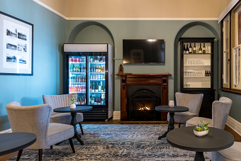 Paterson Lodge - accommodation and cafe