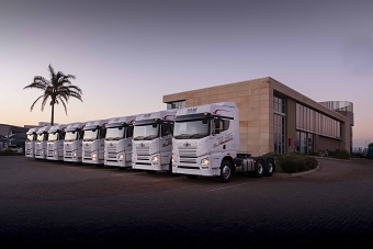FAW Trucks - JH6 Group Photo