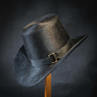 Mr Darcy ' round hat'
