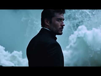AI-Generated Cinematic Perfume Video