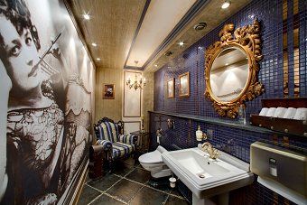 Egoist restaurant