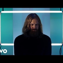 Solomon Grey – Broken Light