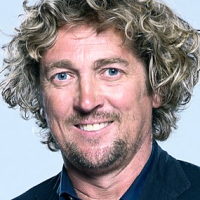 Ceri Sampson