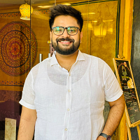 Dr. Shreshtha Gupta
