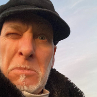 Howard Vause