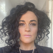 Amanda Stoakes