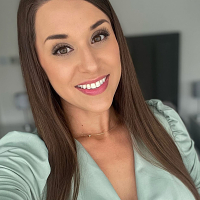 Holly B