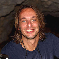 Bernard Radvaner