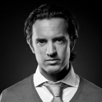 Simon Bond