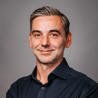 Simon Booth