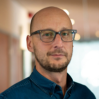 TIM UDEN