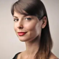 Laura Devos