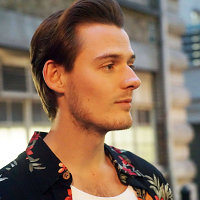 Tom Groves