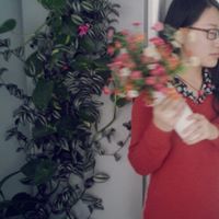 莹 李