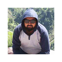 Tariq Khan