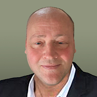 Nigel Pass