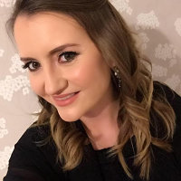 Nicola Miller